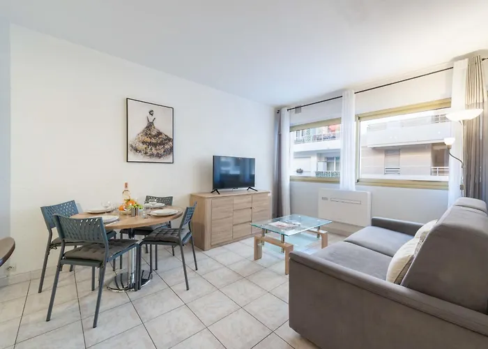 1-br Palm Near Beaches & La Croisette *