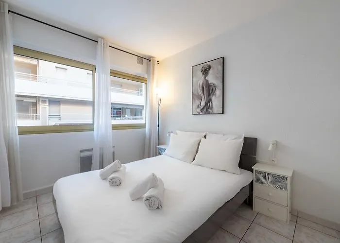1-br Palm Near Beaches & La Croisette